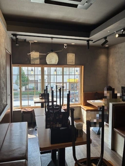 秋葉原駅 徒歩8分 2F 現況:ハンバーガー屋 飲食居抜き物件 【何業も可】外観