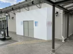 箕面萱野駅 徒歩3分 3F≪EAST2　302号室≫ スケルトン物件 【病院・クリニック】外観