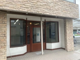 阪急茨木市駅徒歩7分・1階路面店舗56.51㎡／飲食不可・物販店向き外観