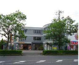 三郷駅 徒歩8分 1F スケルトン物件 【飲食不可】