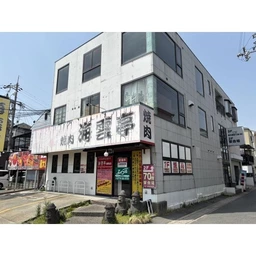 近鉄小倉駅徒歩8分・無料駐車場7台付の飲食居抜き一棟貸し425㎡外観
