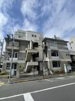 麻布十番駅 徒歩3分 B1F 現況:その他 その他居抜きなど物件 【飲食不可】