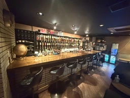 武蔵境駅 徒歩2分 2F 現況:バー 飲食居抜き物件 【何業も可】