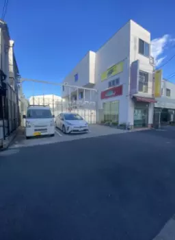 篠崎駅 徒歩4分 現況:車両置場・倉庫・2階建て事務所付 【業種相談】管理番号：400185