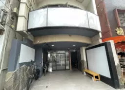 地蔵通り商店街の1階路面小型店舗物件！外観