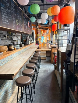 ☆板橋駅・新板橋駅至近☆ 複数路線利用可能な駅近好立地！2階飲食店舗物件外観