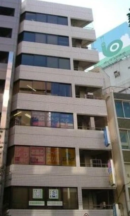 ◆新宿駅 徒歩7分 1F路面 小滝橋通り沿い【飲食不可・業種相談】◆