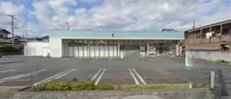 草加市北谷一丁目の一棟貸し店舗・倉庫物件のご紹介です。スケルトン渡し 店舗約150坪、倉庫約25坪を備えております。外観