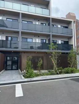 新江古田駅 徒歩10分◆『江古田の森公園』近く◆ペット共生マンションでペット関係大歓迎◆専用テラス付きで快適◆外観