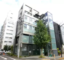 ≪北参道駅 徒歩3分｜B1-1階・115.96㎡｜軽飲食相談≫