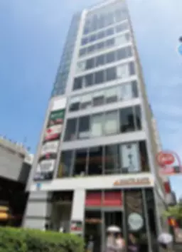新橋駅徒歩1分 5F 駅至近!外観ガラス張りの店舗物件(34672)【飲食可】