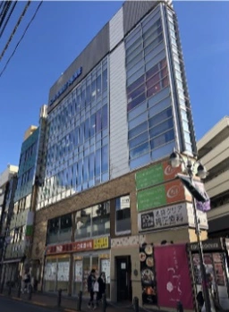 池袋駅 徒歩2分 駅至近!立教通り沿いの路面店舗物件 【飲食可】