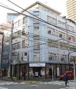 神保町駅 徒歩4分 路面角地の居酒屋居抜き店舗物件 【飲食可】