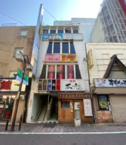 京浜東北線蒲田駅の駅前のキャバクラ居抜き物件です。