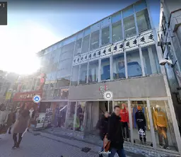 明治神宮前〈原宿〉駅 徒歩3分 スケルトン物件 【業種相談】