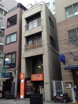 恵比寿駅 徒歩3分 現況:ダイニングバー 飲食居抜き物件 【飲食可】