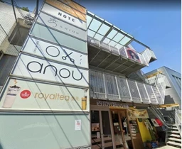 明治神宮前〈原宿〉駅 徒歩3分 現況:美容室・理容室 その他居抜き物件 【美容室】