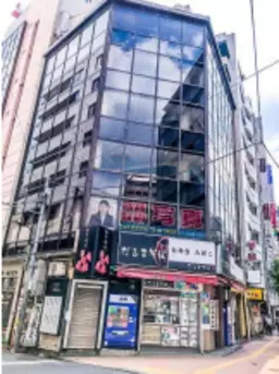 新宿西口駅 徒歩3分 現況:サービス(その他) その他居抜き物件 【業種相談】
