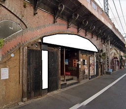 有楽町駅 徒歩5分 高架下の一括貸し店舗物件 【飲食可】