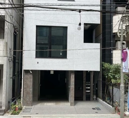 中目黒駅 徒歩3分 駅至近!商店街沿いの路面店舗物件 【飲食可】