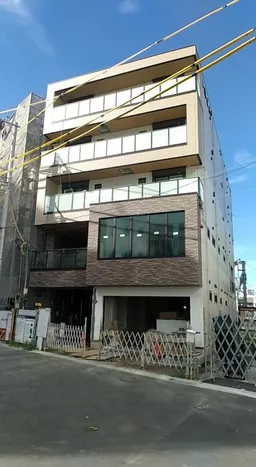 登戸駅前の土地区画整理事業地内の新築物件!!