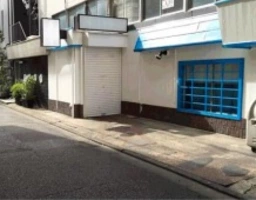 新御茶ノ水駅徒歩3分 1F 専用入口!半地下にあるイタリアン居抜き店舗物件【飲食可】