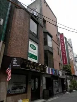 新宿駅 徒歩5分 店舗物件 【飲食可】