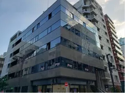 メトロ銀座線・三越前駅 徒歩2分 はんぺんの老舗「神茂」のあるビル 【軽飲食程度相談・重飲食不可】