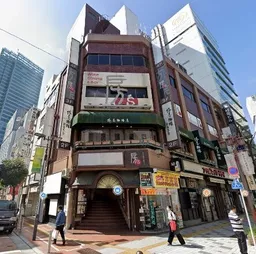 新宿駅 徒歩1分 駅至近!店舗物件 【飲食可】