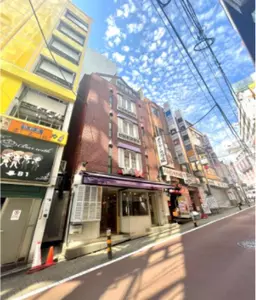 渋谷駅 徒歩5分 道玄坂沿いの一棟貸し店舗物件 【飲食店可(１F・２F部分)】 画像0