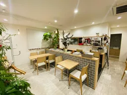 店内美麗!1階路面店のカフェ居抜き!