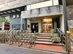 六本木駅 徒歩3分!