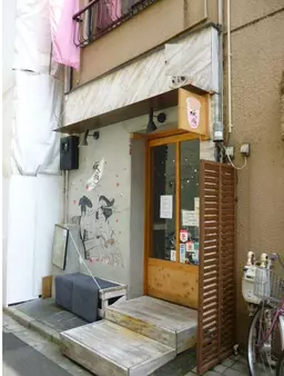 浅草駅 徒歩2分 駅至近!カフェ居抜き物件 【飲食可】