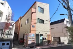 表参道駅 徒歩8分 現況:その他 その他居抜きなど物件 【軽飲食程度相談】