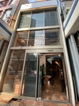 大井町駅 徒歩3分 駅近!大井銀座商店街 2F ガラス張り店舗物件 【軽飲食程度相談】