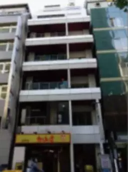 新橋駅 徒歩3分 現況:ガールズバー居抜き物件 【重飲食不可】