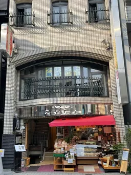 飯田橋駅!徒歩5分!飲食可能物件!