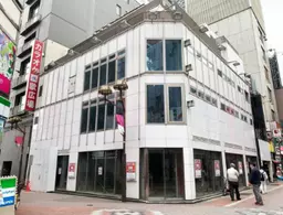 西武新宿駅 徒歩1分 スケルトン物件 【業種相談】
