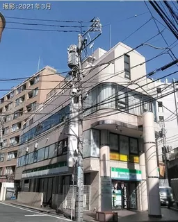 目白駅 徒歩2分 駅近!専用階段有りのB1F スケルトン店舗物件 【飲食可】