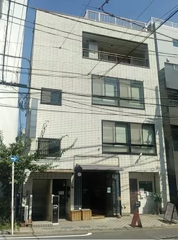 屋上テラス付で眺望も良好!住居兼用の使用も可能です!!