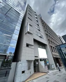 赤坂見附駅 徒歩1分 外堀通り沿い B1F-1Fメゾネットタイプ スケルトン物件【飲食可】外観