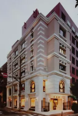 元町・中華街駅 徒歩5分 造作無償 1F-5F一棟貸し 物販店居抜き物件【飲食不可】外観