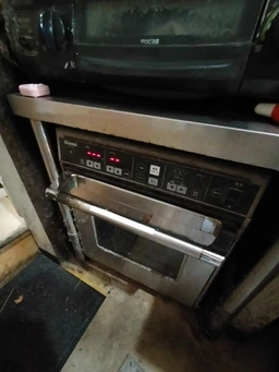 武蔵新田駅 徒歩1分 現況:居酒屋 飲食居抜き物件 【飲食可】外観