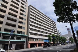 関内駅 バス 8分 ロードサイド スケルトン物件 【飲食可】外観